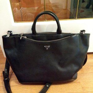 COPY - Matt & Nat Roomy Bag